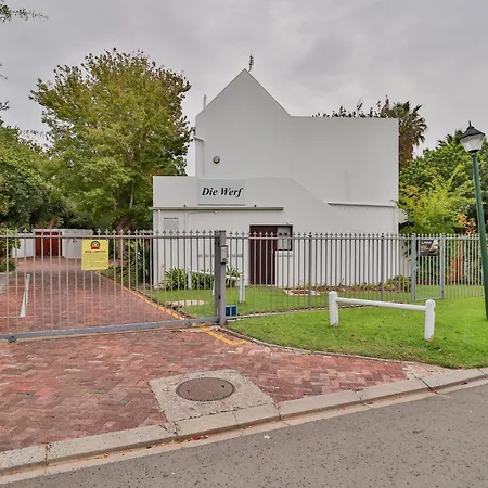 Garden'S End Apartment At Die Werf Stellenbosch Exterior photo