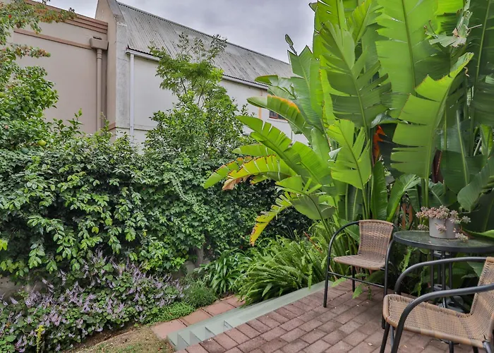 Garden\'S End Apartment At Die Werf